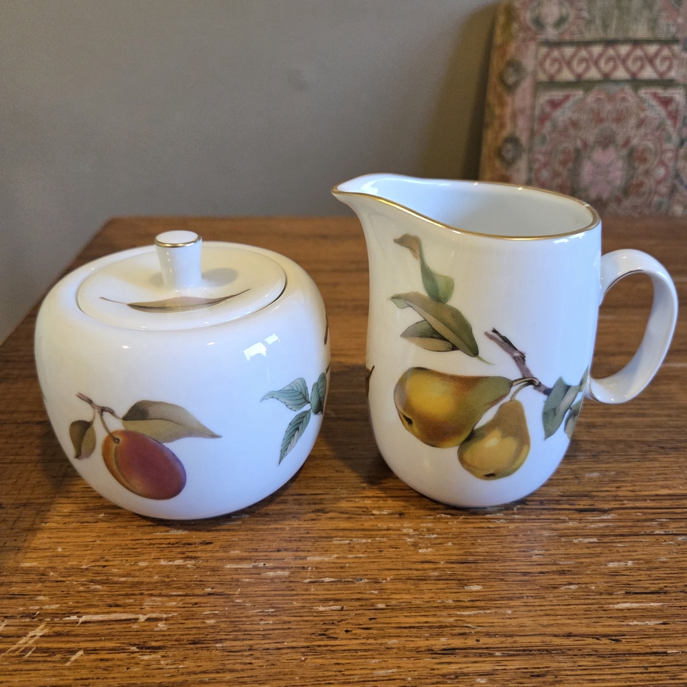 Evesham Gold by Royal Worcester Sugar Bowl And Creamer